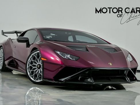 Used 2022 Lamborghini Huracan STO image 1