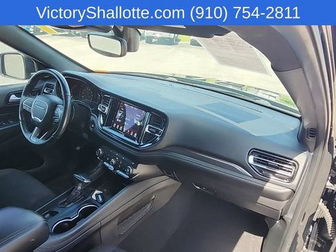 Used 2023 Dodge Durango SXT AWD/4WD image 31