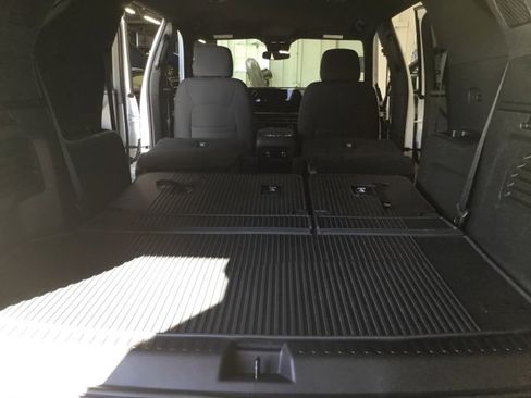 New 2026 Chevrolet Traverse LT w/ LPO, Floor Liner Package image 47