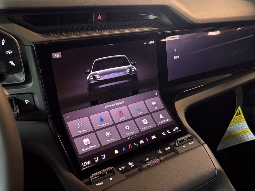 New 2026 Porsche Cayenne S AWD/4WD image 28