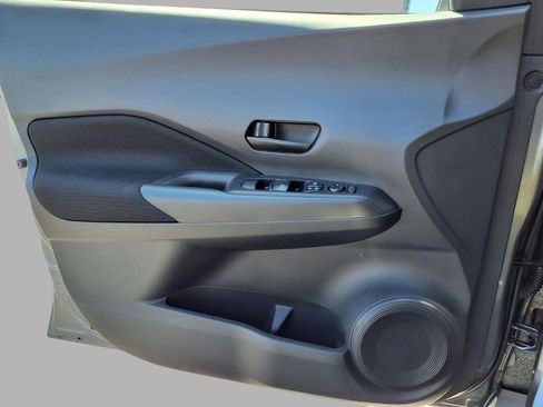 Used 2025 Nissan Kicks Play S FWD image 19
