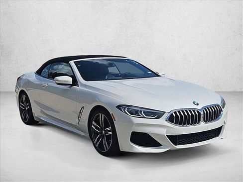 Used 2022 BMW 840i Convertible RWD image 3