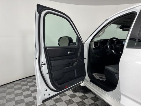 Used 2023 Toyota Tundra SR5 w/ SR5 Convenience Package RWD image 14