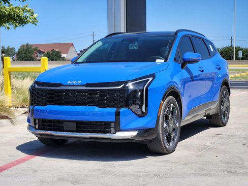 New 2026 Kia Sportage SX image 2