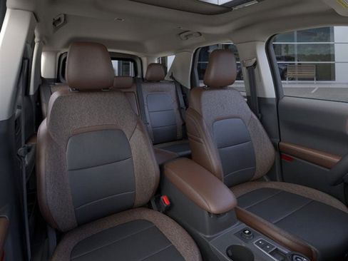 New 2025 Ford Bronco Sport Outer Banks w/ Outer Banks Tech Package+ AWD/4WD image 10