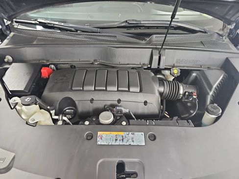 Certified 2017 Chevrolet Traverse Premier FWD image 38