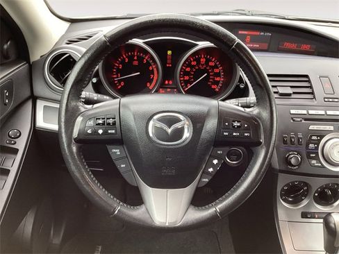 Used 2011 MAZDA MAZDA3 s Sport w/ Tech Pkg image 12