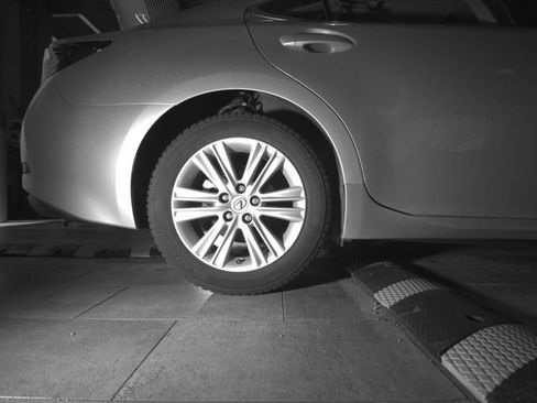 Used 2014 Lexus ES 350 w/ Premium Package FWD image 9
