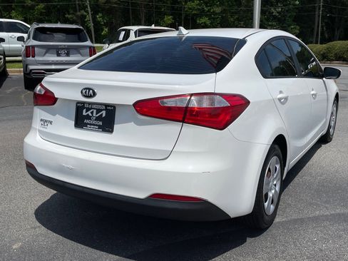 Used 2016 Kia Forte LX FWD image 3