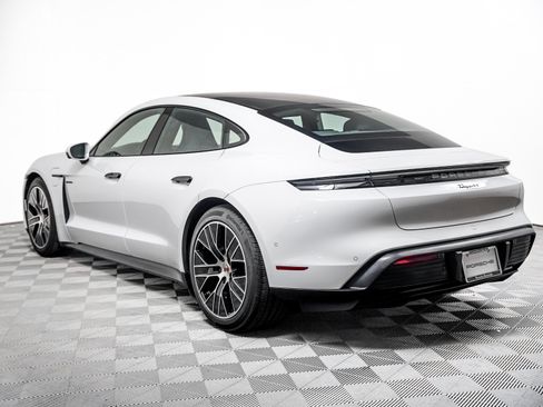 Certified 2025 Porsche Taycan RWD image 3