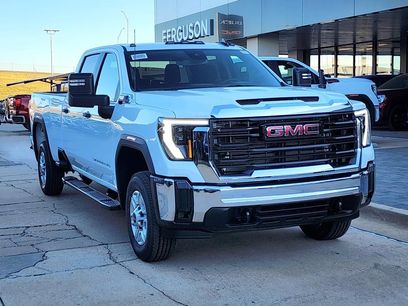 New 2026 GMC Sierra 2500 Pro w/ Convenience Package