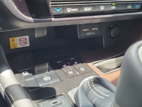 Used 2022 Lexus RX 350 FWD w/ Premium Package image 29