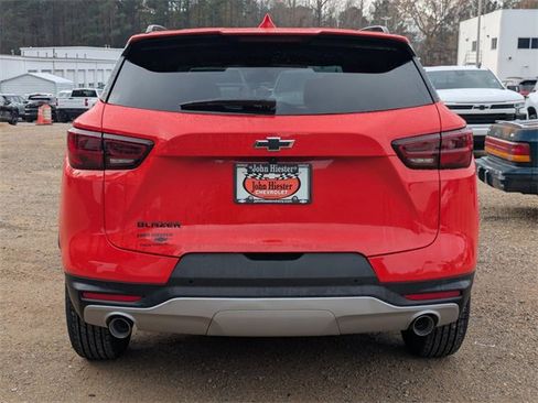 New 2026 Chevrolet Blazer LT w/ Convenience Package image 3