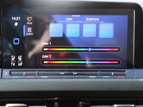 Used 2024 Volkswagen Golf R image 13