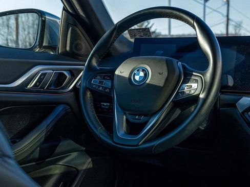 Used 2024 BMW i4 xDrive40i image 24