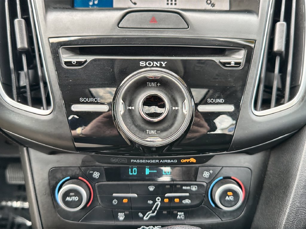 Used 2018 Ford Focus SEL FWD image 16