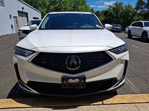 Used 2025 Acura MDX SH-AWD image 2
