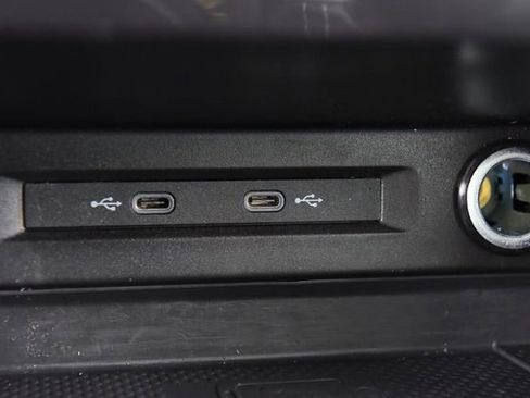 Certified 2023 Volkswagen Tiguan SE w/ Panoramic Sunroof Package FWD image 16