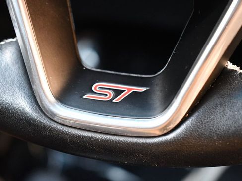 Used 2019 Ford Edge ST w/ Equipment Group 401A image 50