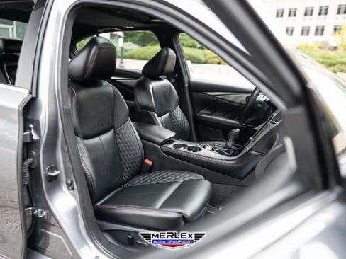 Used 2018 INFINITI Q50 Red Sport 400 w/ Sensory Package (Sport) image 17