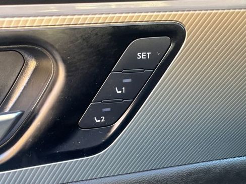 Used 2025 Nissan Murano SL image 27