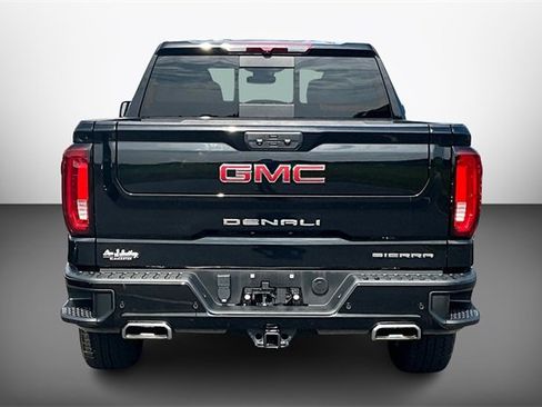 Used 2023 GMC Sierra 1500 Denali image 4