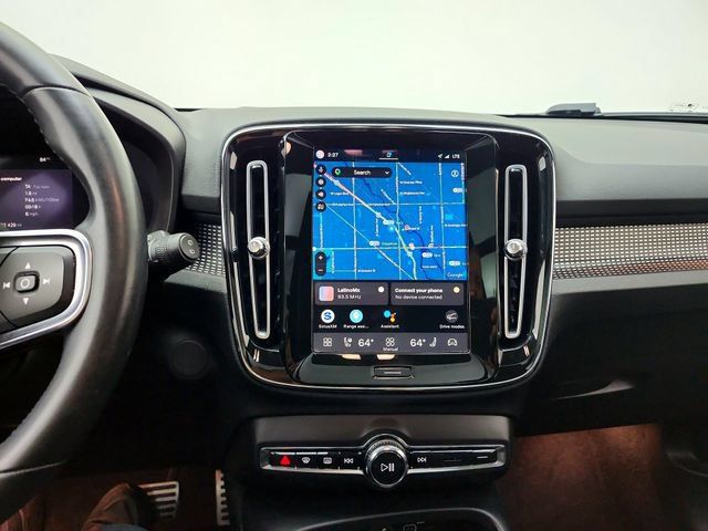 Used 2022 Volvo XC40 P8 Recharge Plus AWD/4WD image 28