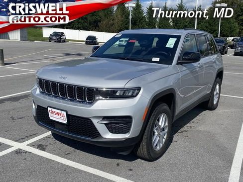 New 2025 Jeep Grand Cherokee Laredo X image 1