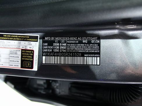 Used 2025 Mercedes-Benz C 300 4MATIC Sedan image 21