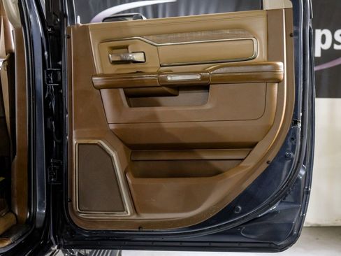 Used 2020 RAM 3500 Limited image 38