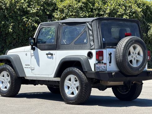Used 2016 Jeep Wrangler Sport w/ Quick Order Package 23S AWD/4WD image 6