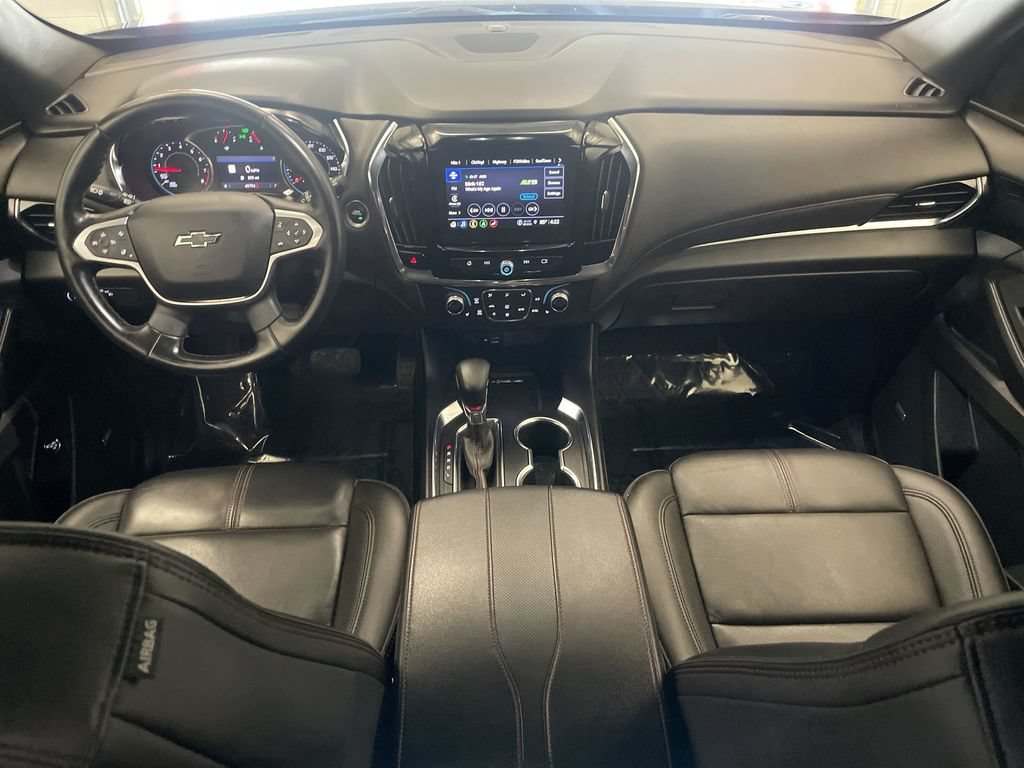Used 2023 Chevrolet Traverse RS w/ LPO, Floor Liner Package FWD image 14
