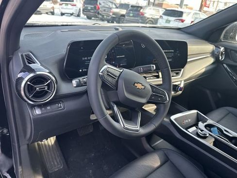 New 2026 Chevrolet Equinox LT w/ Convenience Package II image 11