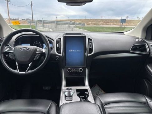 Used 2023 Ford Edge SEL image 12