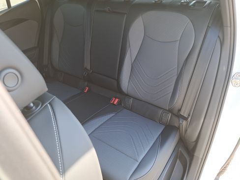 New 2026 Volkswagen Tiguan SE R-Line AWD/4WD image 14
