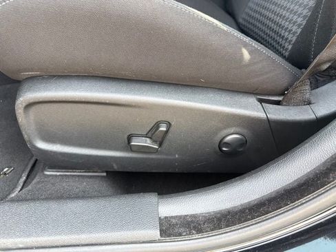 Used 2022 Dodge Charger GT AWD/4WD image 19