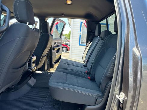 Used 2020 RAM 1500 Big Horn AWD/4WD image 14