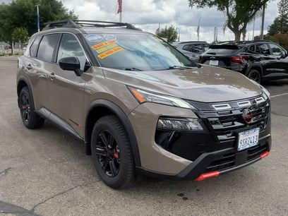 Used 2025 Nissan Rogue SV