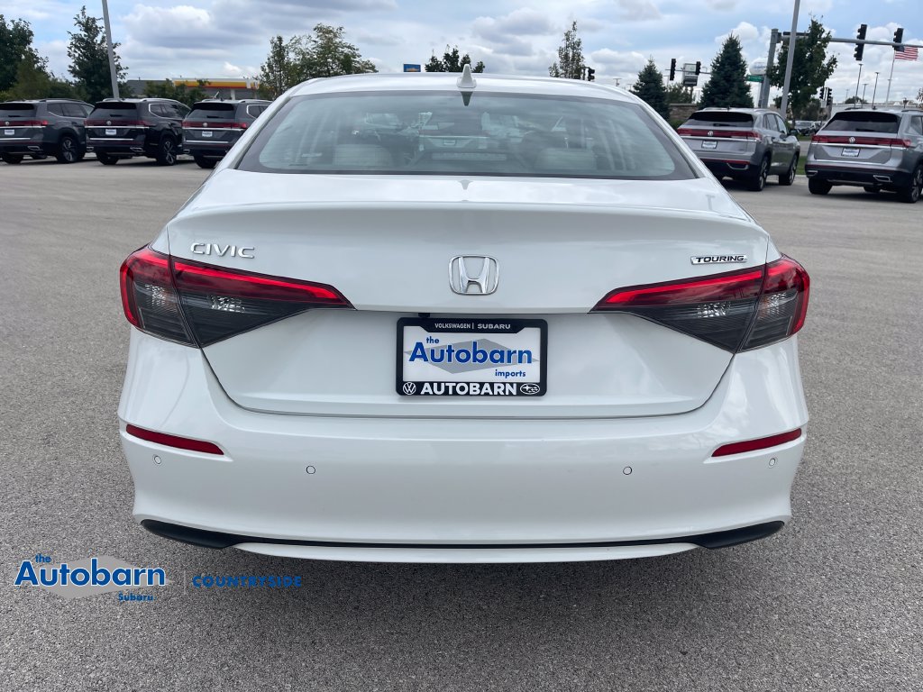 Used 2023 Honda Civic Touring image 4