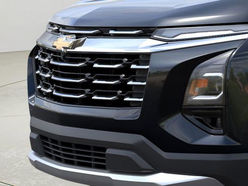 New 2026 Chevrolet Equinox LT w/ Convenience Package II image 13