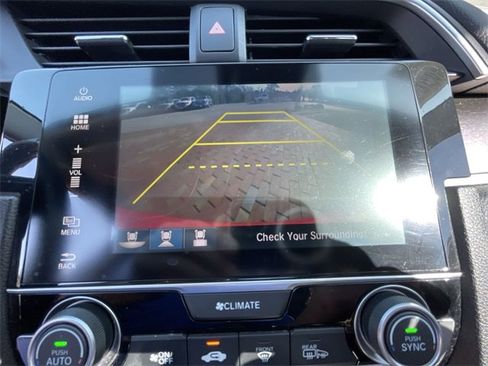 Used 2016 Honda Civic Touring image 21