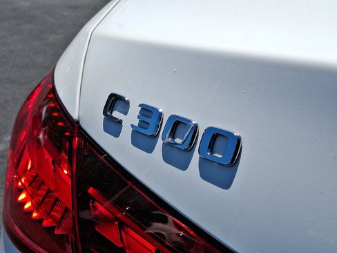 Certified 2023 Mercedes-Benz C 300 4MATIC Sedan image 28