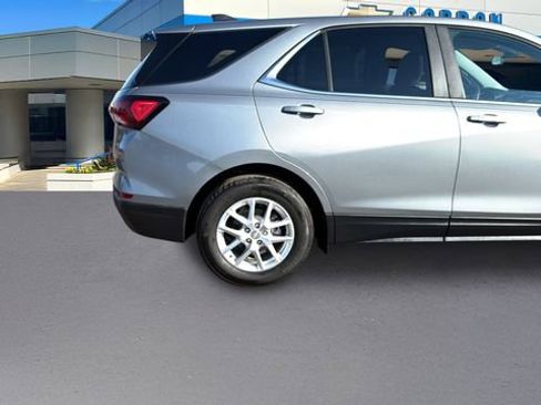 Used 2023 Chevrolet Equinox LT image 22