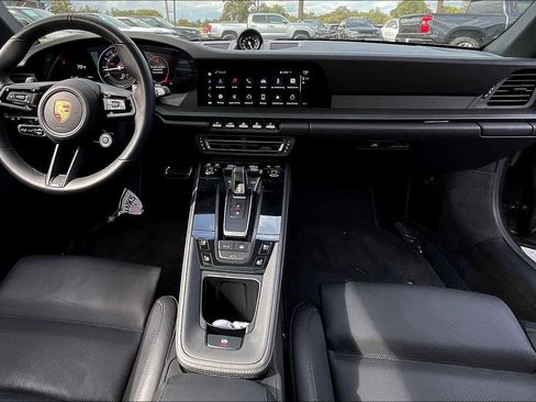 Used 2024 Porsche 911 Carrera 4S image 17