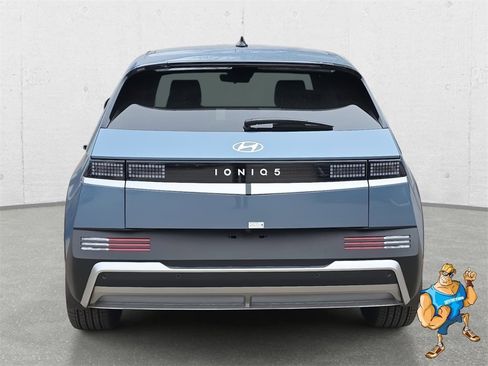 New 2026 Hyundai Ioniq 5 SE image 6