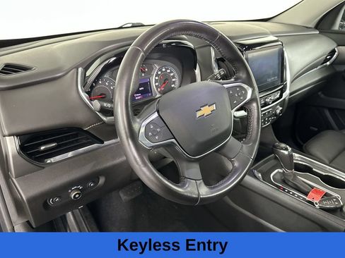Used 2020 Chevrolet Traverse LT w/ LT Premium Package AWD/4WD image 12
