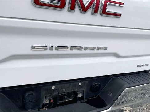 Used 2025 GMC Sierra 1500 SLT image 30