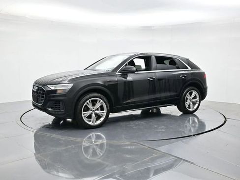 Used 2021 Audi Q8 Premium Plus w/ Premium Plus Package image 5