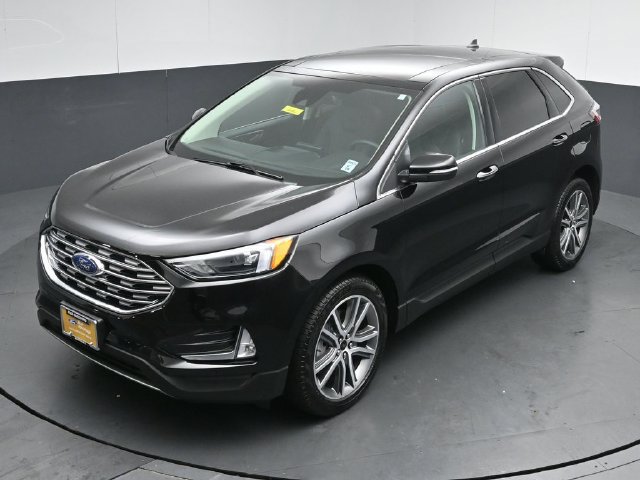 Certified 2024 Ford Edge Titanium AWD/4WD image 45