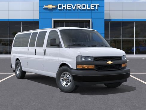 New 2026 Chevrolet Express 3500 LS RWD image 7